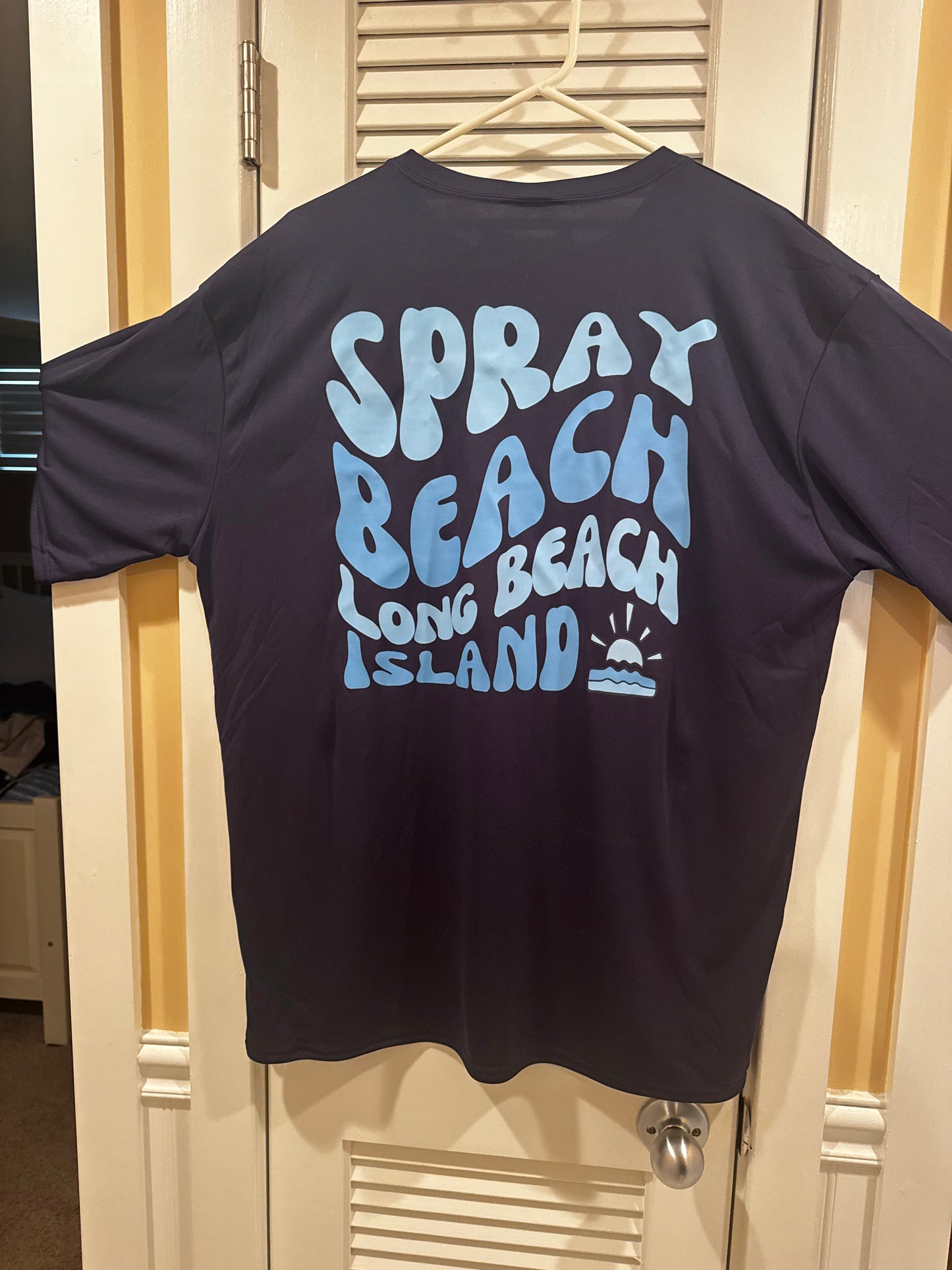 Blue Wave Performance Tee — Spray Beach - UPF50 - Sun protection